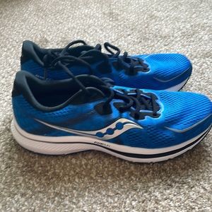 Saucony Omni SIZE: 11